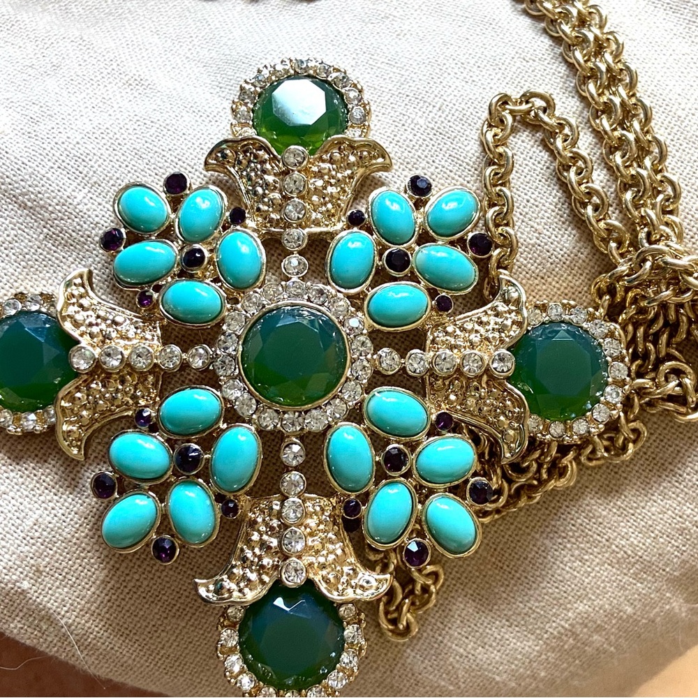 Necklace - Picture 4 of 5